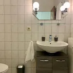 Tt Living I Souterrain Mit Terrasse I Naehe Hbf I Kostenlos Parken *
